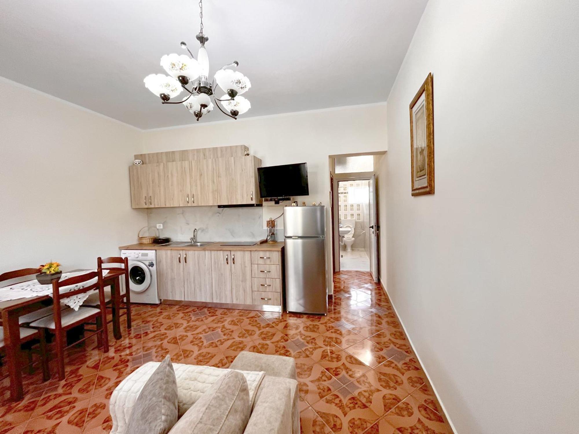 Beach & Chill Apartments Vlorë Buitenkant foto